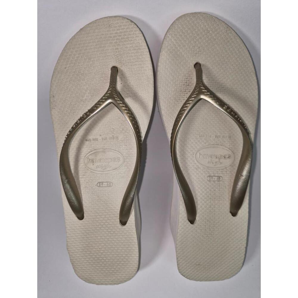 Havaianas Women's Flip Flops Sandals Summer Beach Size 7-8 Beige - Picture 9 of 9